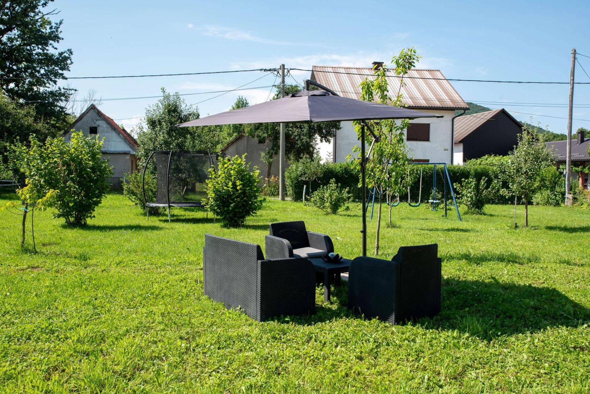 Kuca Za Odmor Boki Villa Gospić Kültér fotó