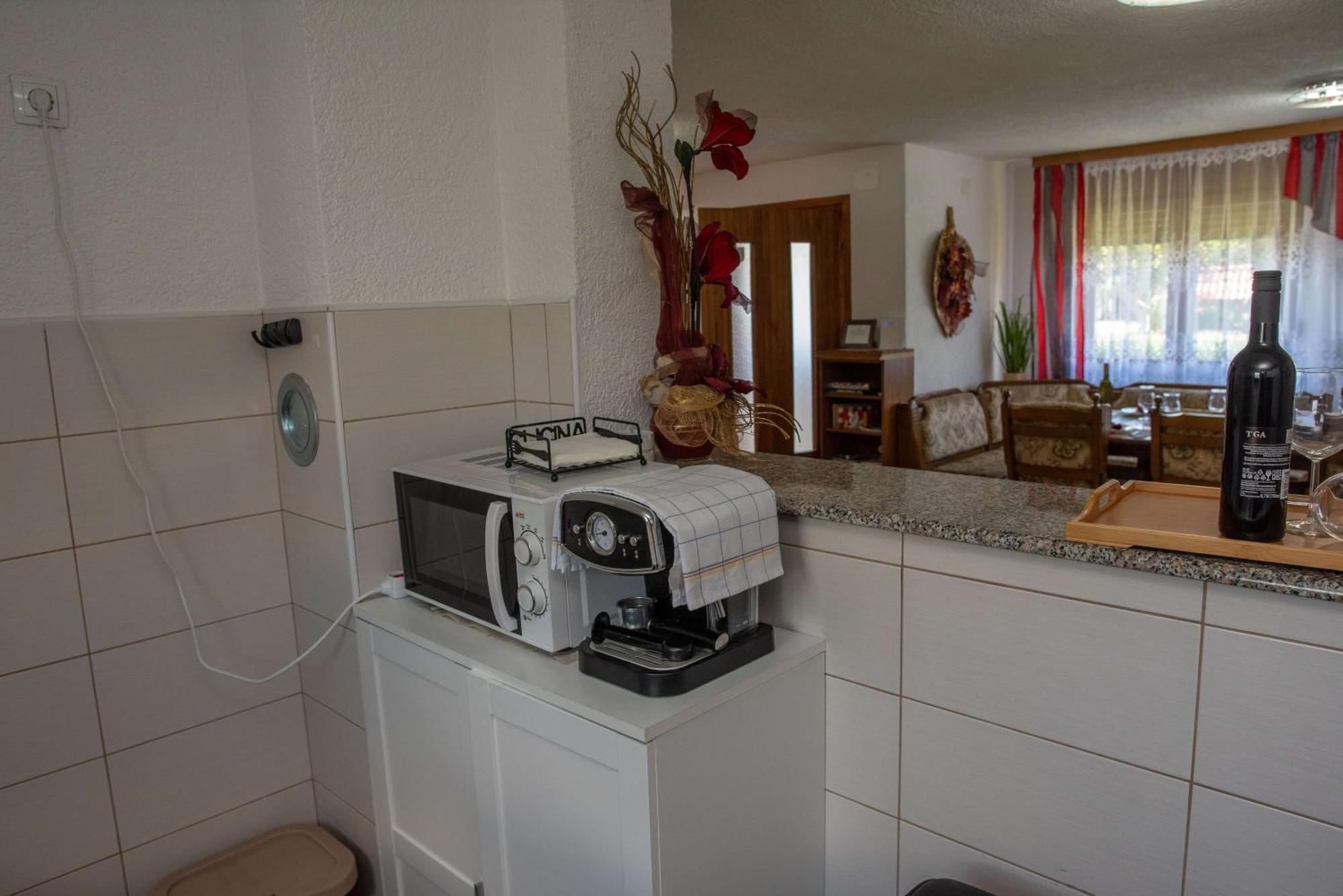 Kuca Za Odmor Boki Villa Gospić Kültér fotó