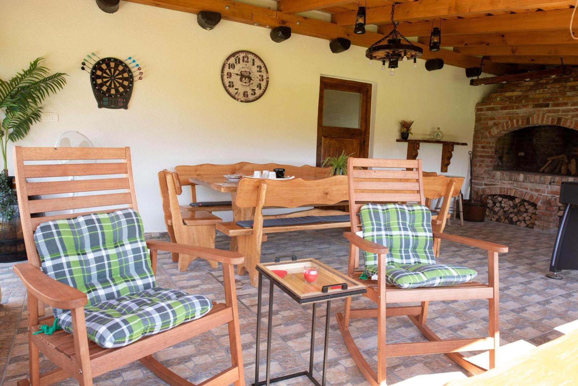 Kuca Za Odmor Boki Villa Gospić Kültér fotó